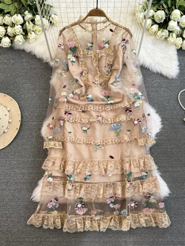LE2131 2025 Heavy Industry Embroidery Socialite Party Women'S Long Dress Chic Fairy Mesh Stitching Lace Ruffled Midi Cake Dress - Image 2