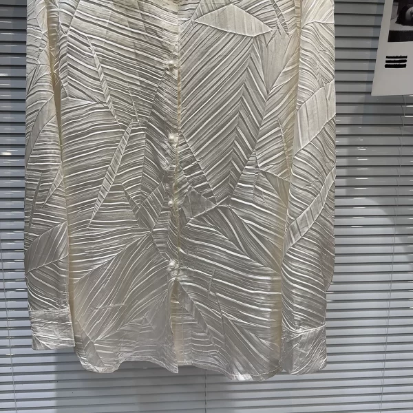 LE2055 New Little Fragrance Wrinkled Skin Texture Fabric Temperament Satin Blouse - Image 4