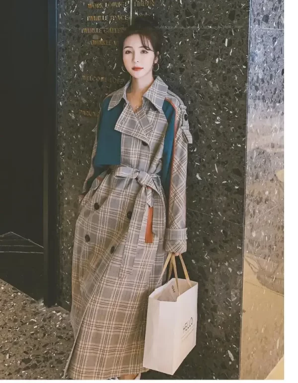 LE4579 New Medium Long Small Spring and Autumn Loose Splicing Against Color Temperament Windbreaker Coat Woman - Image 5