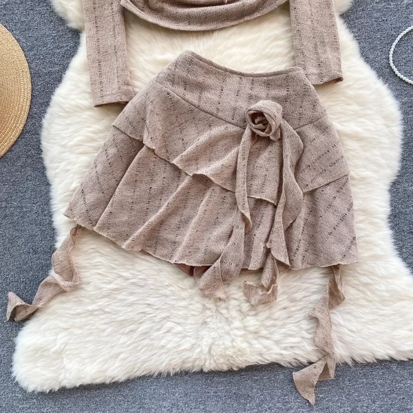 LE2093 Spice Girl Style Design Three-Dimensional Flower One-Line Shoulder Long Sleeve Top Short Skirt Two-Piece Set - Image 3
